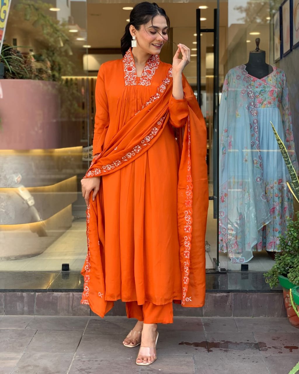 Beautiful Cotton Fabric Kurti Pant With Malmal Dupatta (Orange)