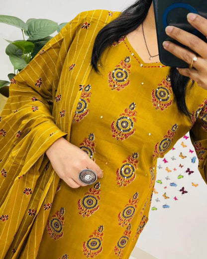 Yellow Kalamkari Fusion Azrak Bagru Print Kurti Pant and Dupatta Set