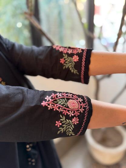 Women’s Black Embroidered Kurta Pant Set with Dupatta