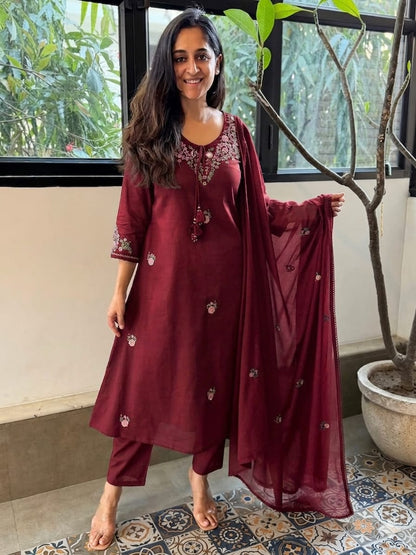 Women’s Maroon Embroidered Kurta Pant Set with Dupatta